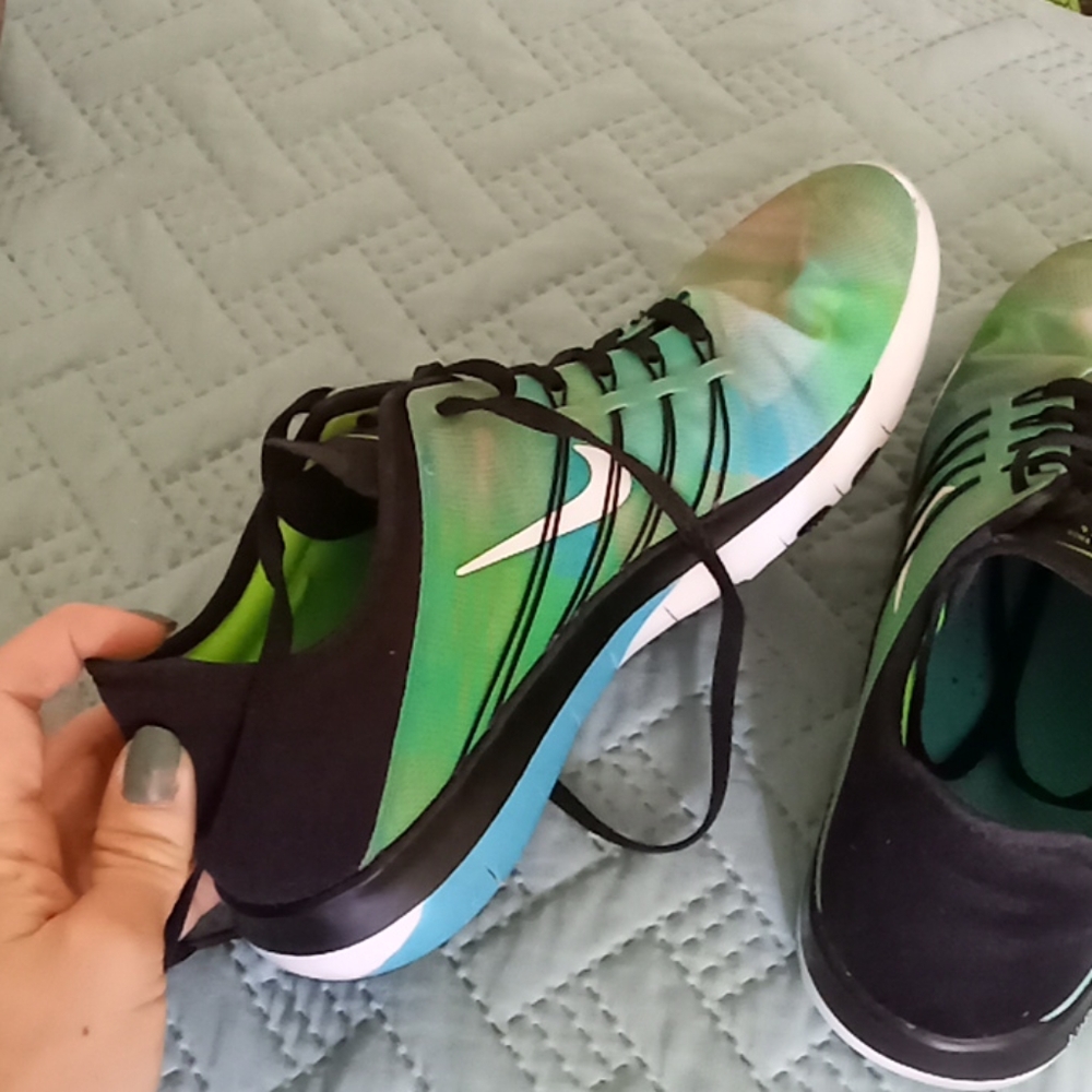Women's Nike free training and running shoes
